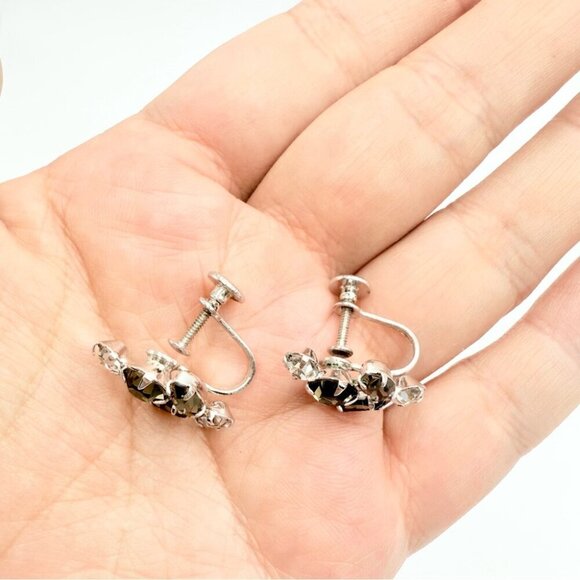 Vintage Black and Silver Clear Crystal Screwback Earrings - Picture 4 of 6